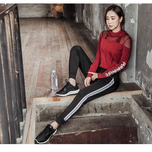 新款秋冬女健身跑步运动速干舞蹈服休闲套装 红色三件套 m 产品品牌