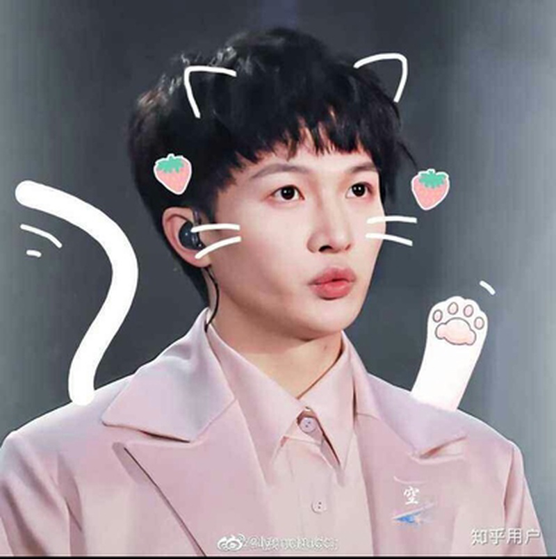 周深